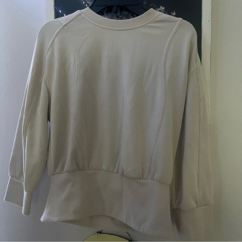 lululemon athletica Cream Top - Picture 5 of 7